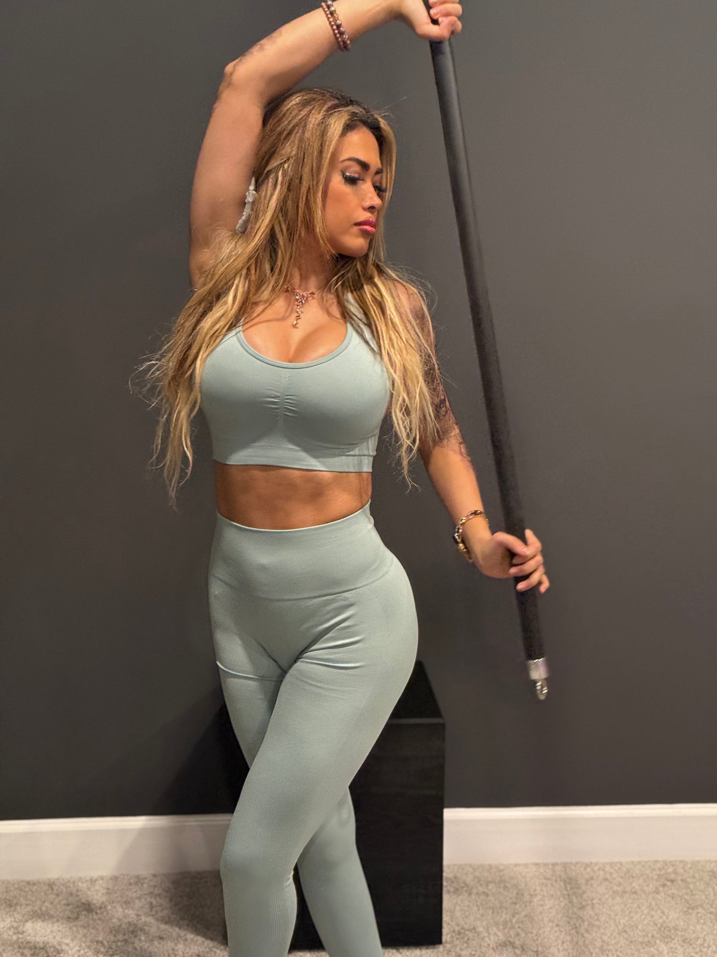 Light mint set
