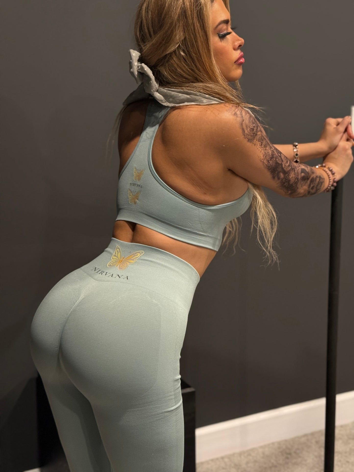 Light mint set