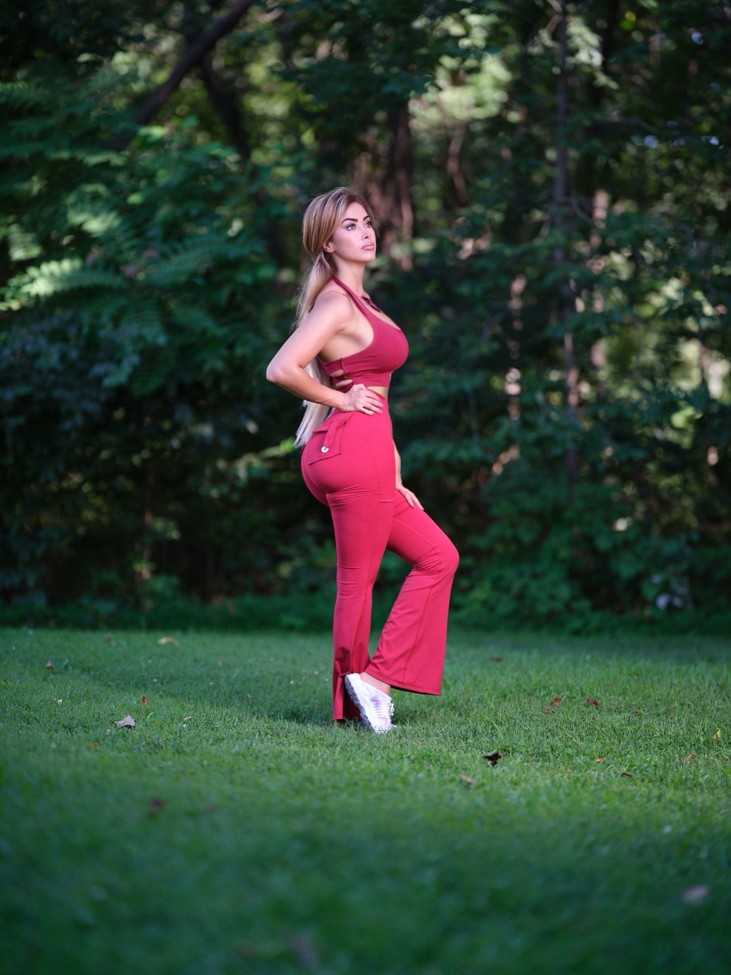 Pocket booty pants with sport bra